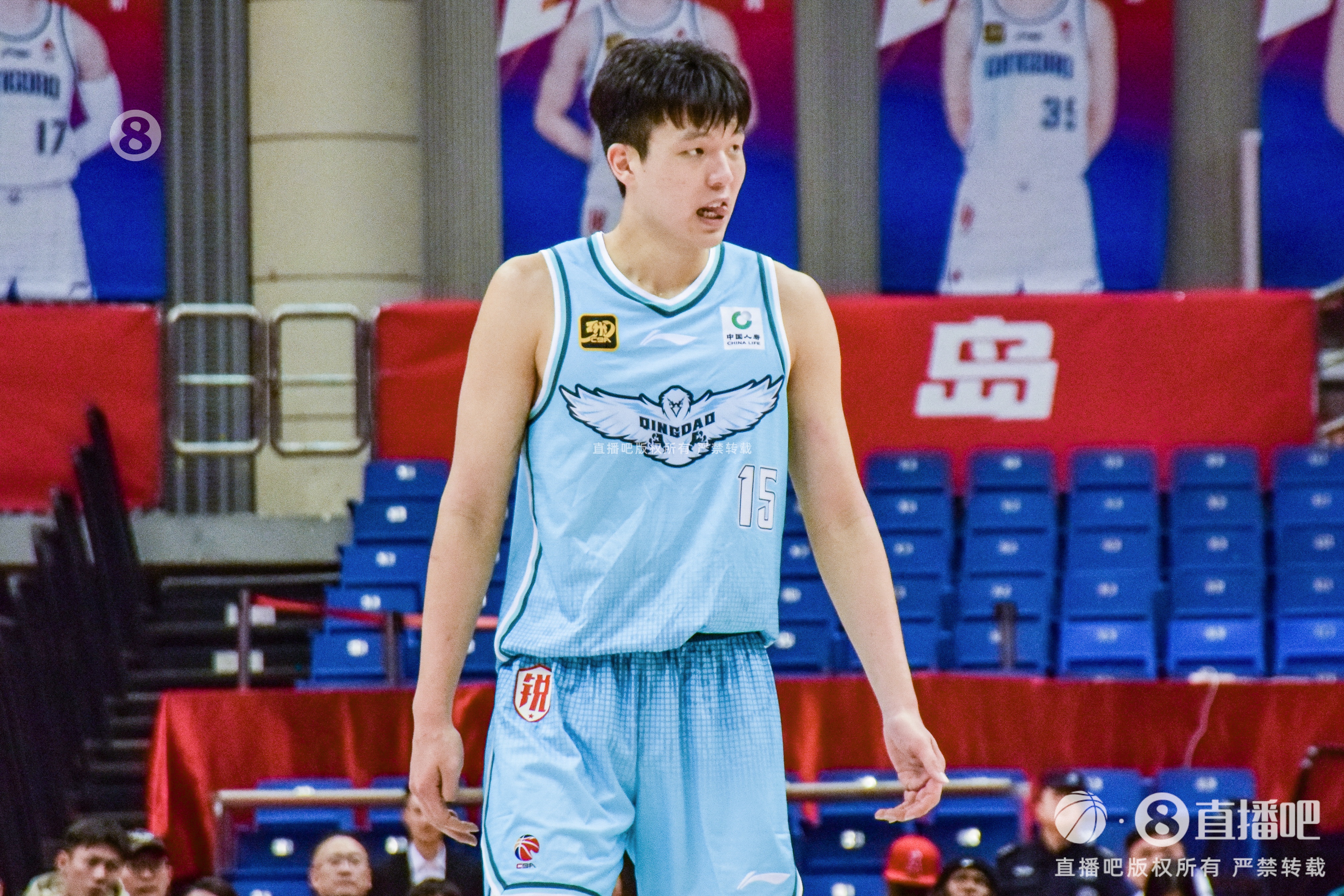 青岛VS上海大名单:杨瀚森洛夫顿领衔 梅肯首秀 3外援VS3外援