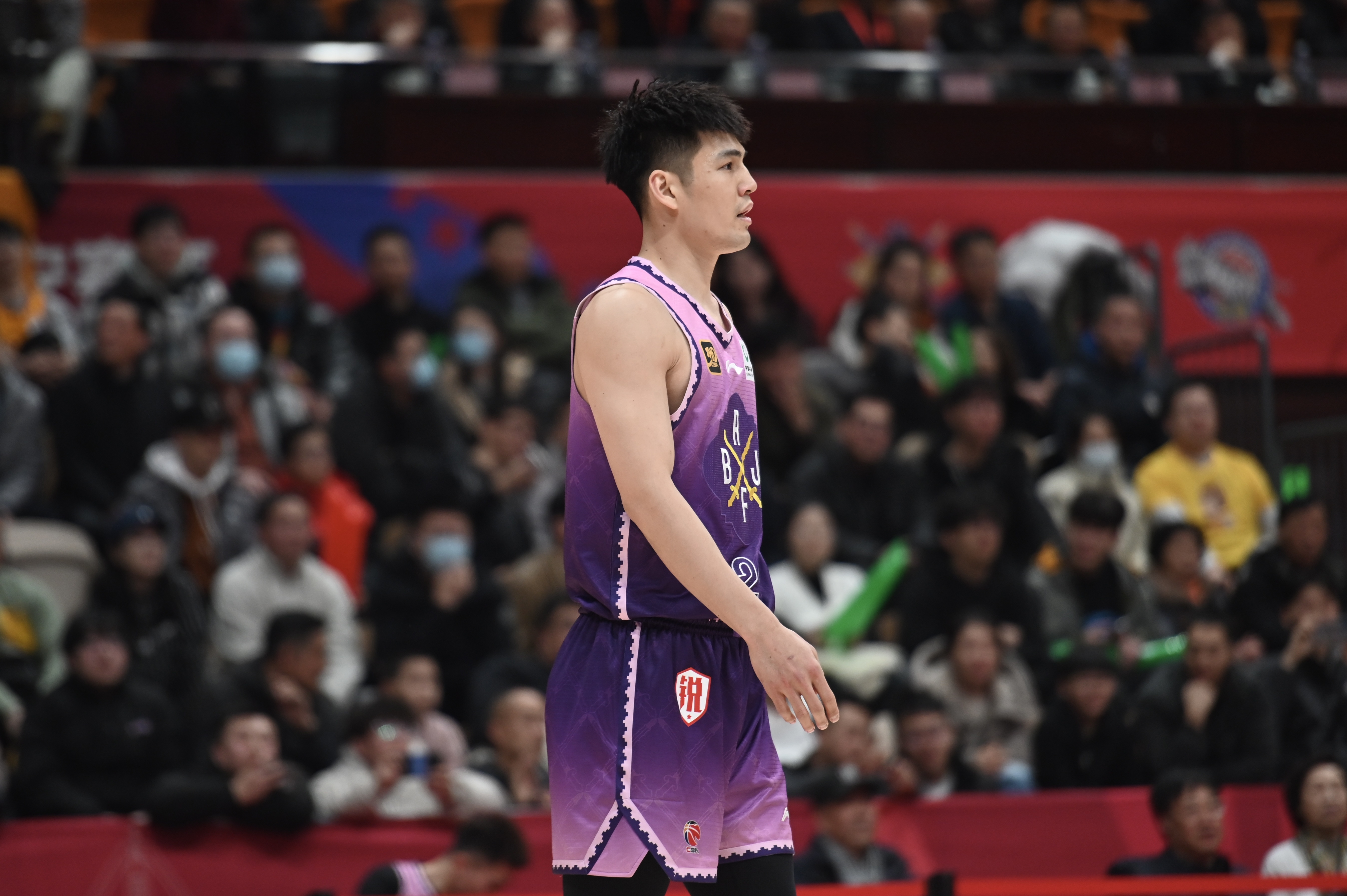  表现可以！陈国豪8中5拿到13分3板1断